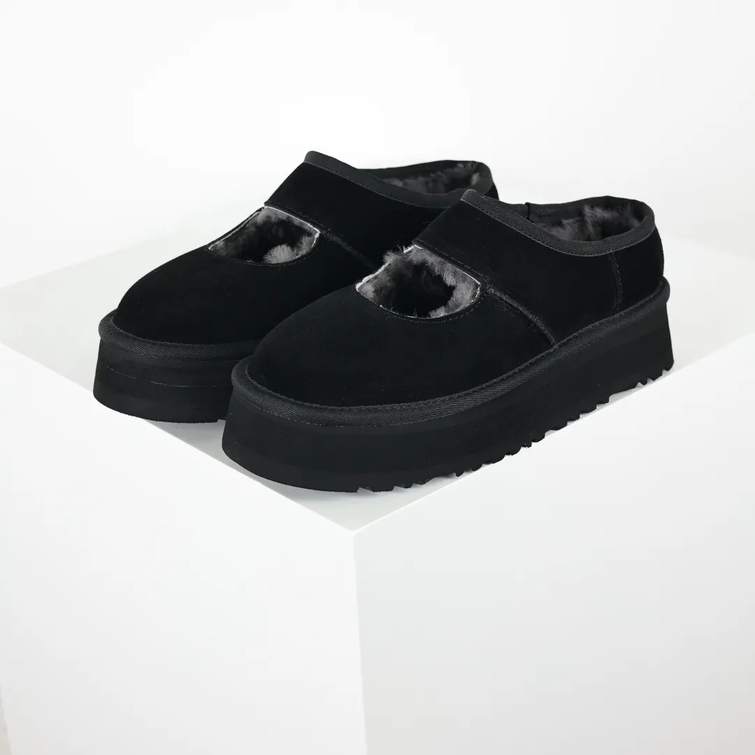 Copywriting price 💰580 The core recommendation is good price. The platform’s foreign trade is exclusively for UGG Bea Mary Jane Mary Jane women’s snow boots 1167612. Produced by the ten-year-old brand shoemaking foundry production line. Pay attention to every detail. Longfeng A-grade genuine sheep fur is integrated. Created in full compliance with the ZP process. Size: 35 36 37 38 39 40
